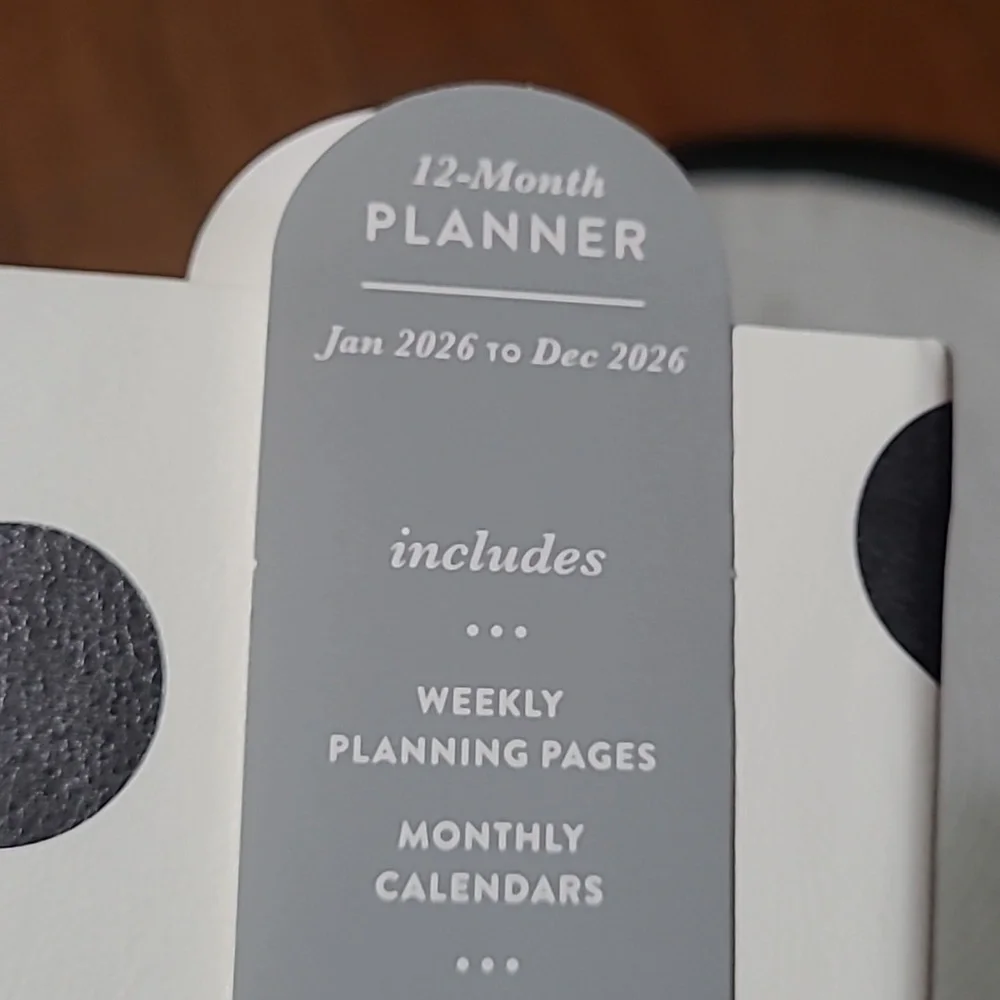 2026 Agenda Planner with Pen Holder Set
